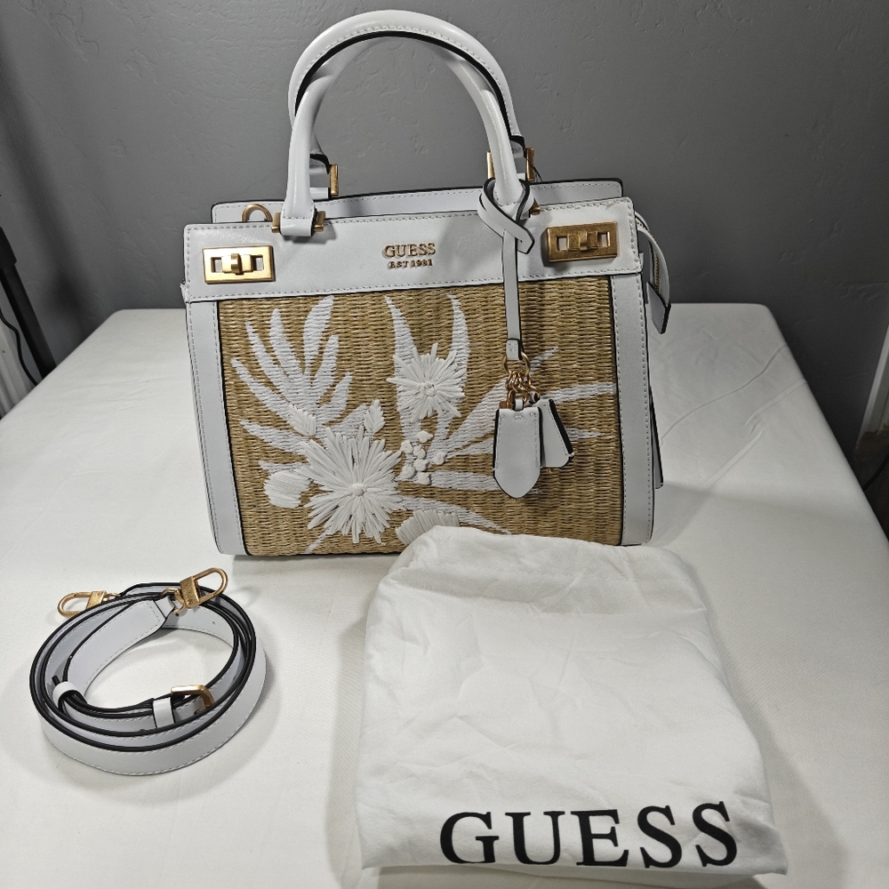 Guess Handbag purse  tote          ~New with Tags~ white palm Luxury Details